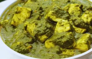 पालक पनीर इस प्रकार बनाएंगे तो उंगलिया चाटते खाओगे - Palak Paneer Ki Sabji Banane Ki Vidhi